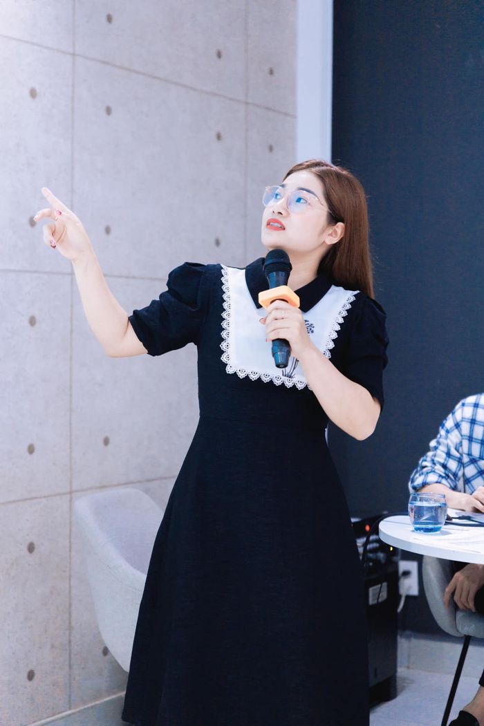 Ms. Hường Maruco
